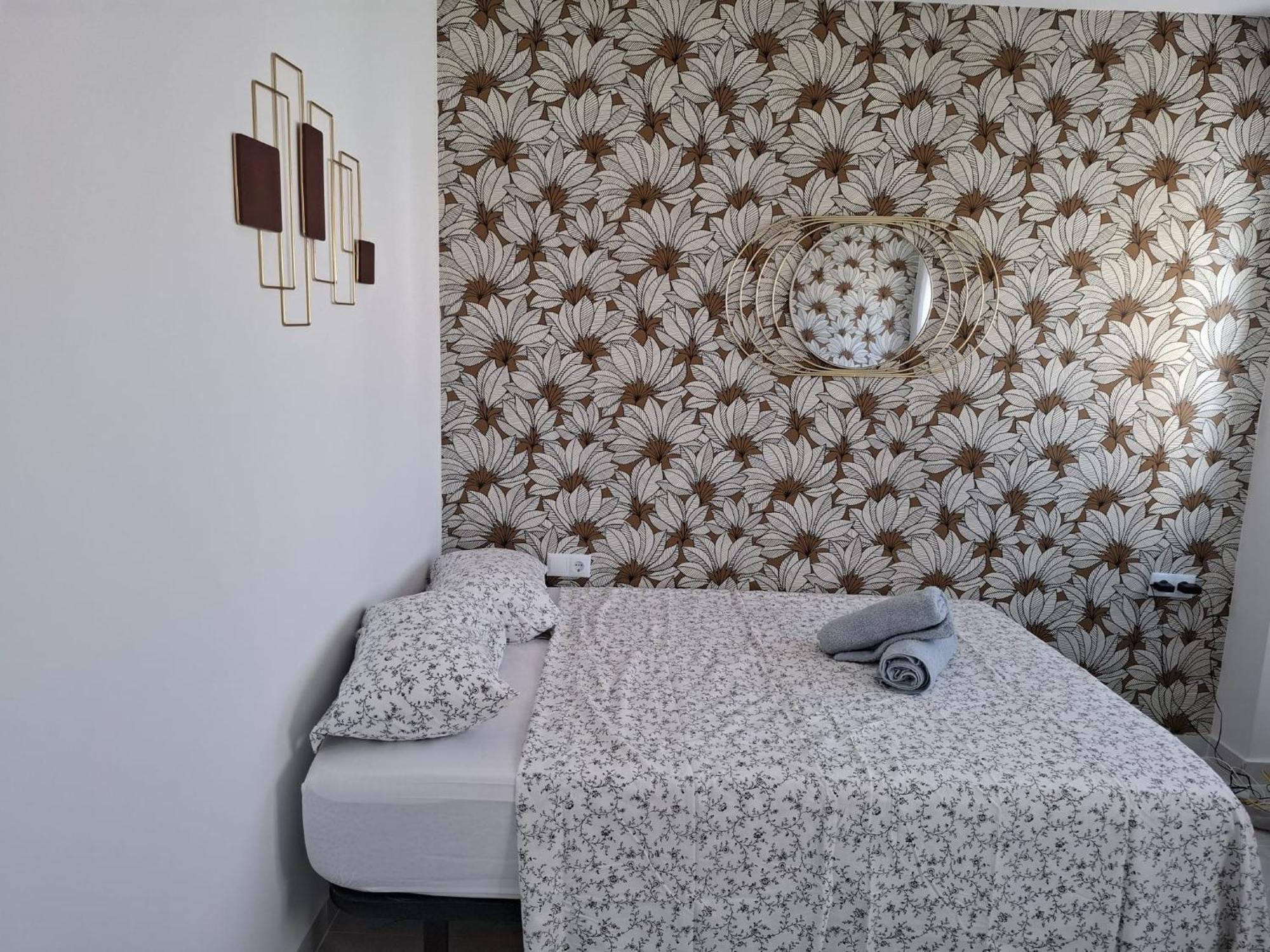 Centrum6 Аликанте Екстериор снимка